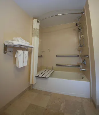 Hampton Inn Jacksonville-I-295 East/Baymeadows Zimmer Photos