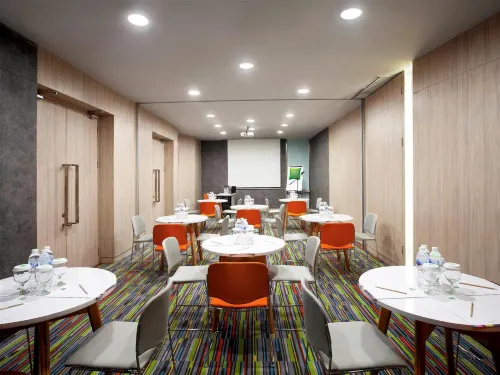 Ibis Styles Jakarta Sunter Makanan Photos