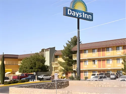 Days Inn by Wyndham El Paso Airport East Extérieur Photos