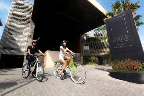 Cross Paasha Bali Seminyak Dekat Hotel Photos