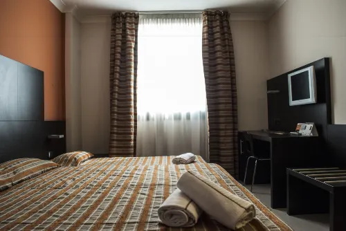 Vercelli Palace Hotel Chambres Photos