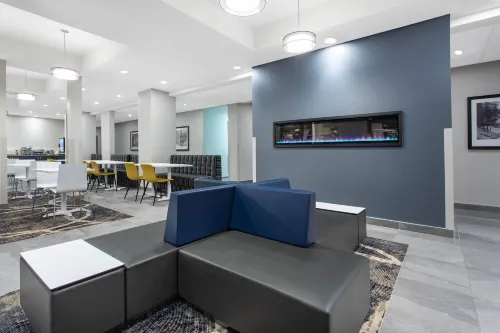 Microtel Inn & Suites by Wyndham Mont Tremblant Public Areas Photos