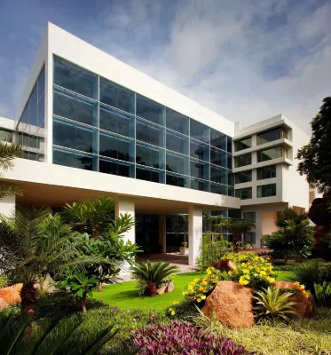 Radisson Blu Plaza Hotel Hyderabad Banjara Hills Featured Photos