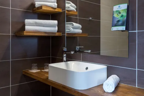 Sure Hotel by Best Western Reims Nord Chambres Photos