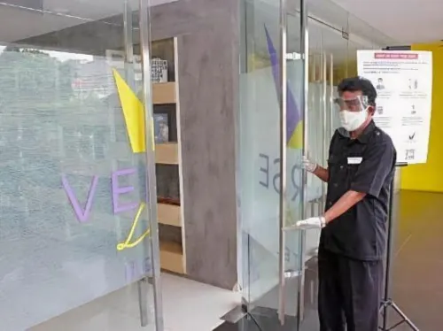 Verse Lite Hotel Gajah Mada Öffentliche Flächen Photos