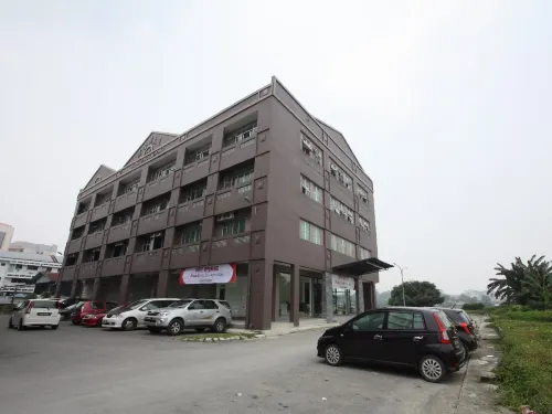 Place2Stay Business Hotel - Waterfront Esterni Photos