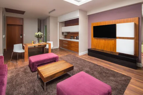 City Park Hotel & Residence Photos