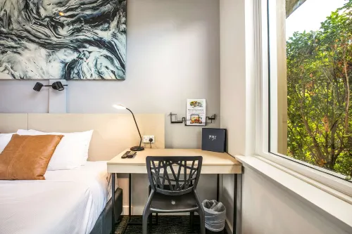 Nightcap at Colyton Hotel Rooms Photos