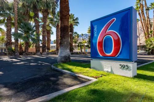 Motel 6 Palm Springs, CA - East - Palm Canyon Circondario Photos