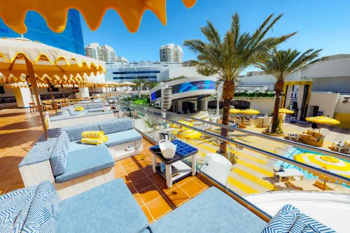 Fontainebleau Las Vegas Area Publik Photos