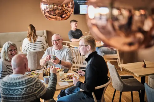 Smarthotel Forus Dining Photos