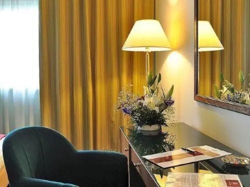 BV Hotel Oly Общественные зоны Photos