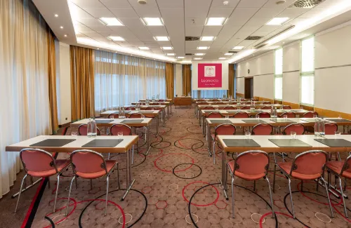 Leonardo Royal Hotel Frankfurt Geschäftseinrichtungen Photos