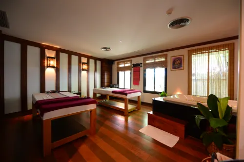 The Royal Paradise Hotel & Spa Photos