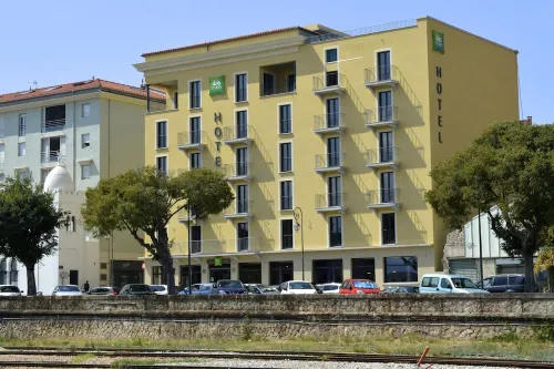 Ibis Styles Ajaccio Napoleon Exterior Photos