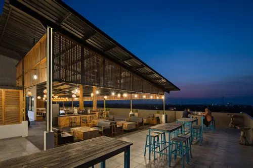 Pollos Hotel & Gallery Rembang Area Publik Photos