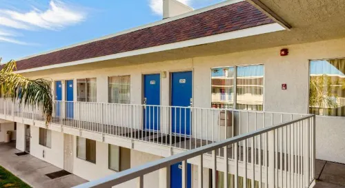 Motel 6 Phoenix, AZ - North Bell Road Extérieur Photos
