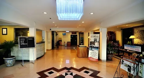 Hotel Nirwana Pekalongan Aree comuni Photos