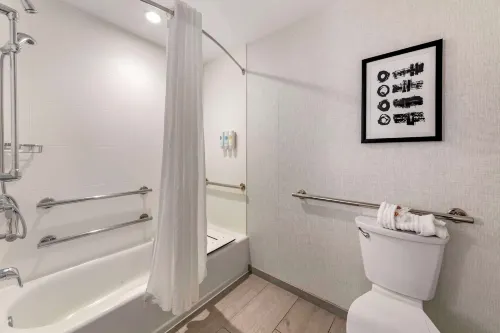 Comfort Inn & Suites Miami International Airport Photos