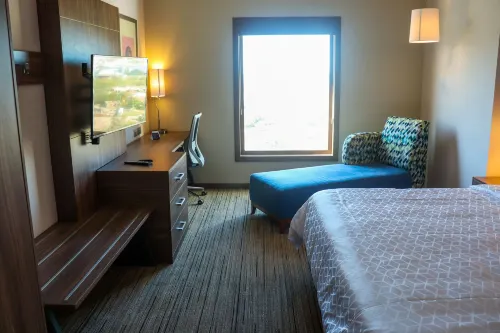 Holiday Inn Express Guaymas Zimmer Photos