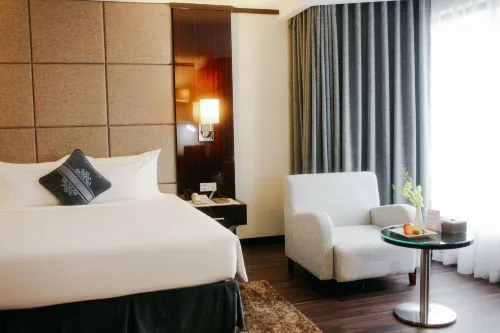 Central Luxury Hạ Long Hotel Phòng Photos