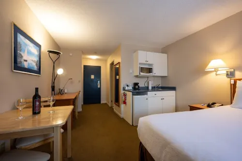 Sidney Waterfront Inn & Suites Chambres Photos