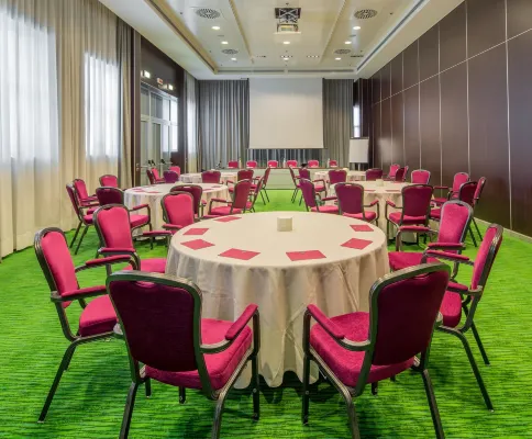 Best Western Premier BHR Treviso Hotel Dining Photos