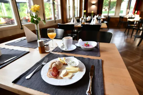 Hotel & Restaurant Sternen Muri Bei Bern Dining Photos
