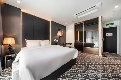 Hotel the Castle Sincheon Photos