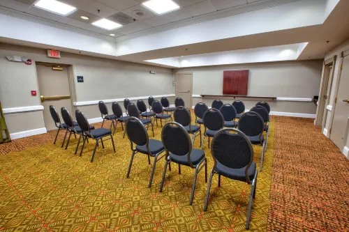 Hampton Inn College Park Business Photos