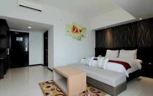 The Sun Hotel Madiun Zimmer Photos