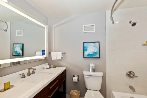 DoubleTree by Hilton Whittier Los Angeles Chambres Photos