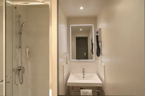 Hotel ibis Styles Parc des Expositions de Villepinte Chambres Photos