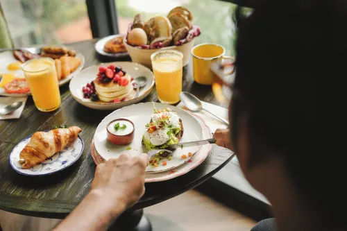 25hours Hotel Jakarta The Oddbird Makanan Photos