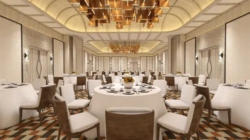 Golden Hill by Golden Tulip Unggulan Photos