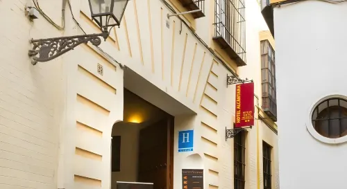 Hotel Alcántara Exterior Photos