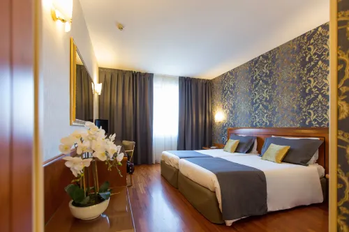 Hotel Palace Verona Rooms Photos