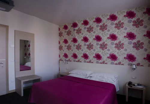 Key Hotel Rooms Photos