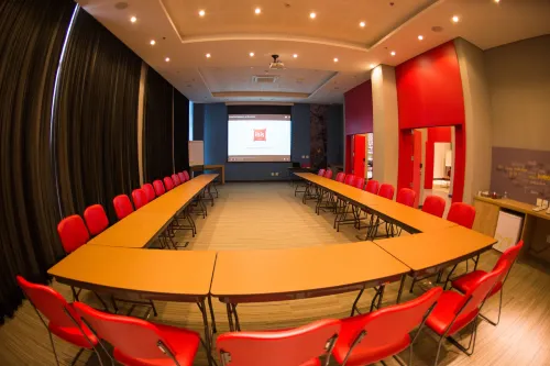 Ibis Jacarei Business Facilities Photos