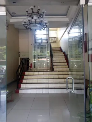 Ekonumi Rooms at Moonwalk Paranaque Public Areas Photos
