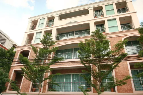 Mirth Sathorn Hotel Esterni Photos