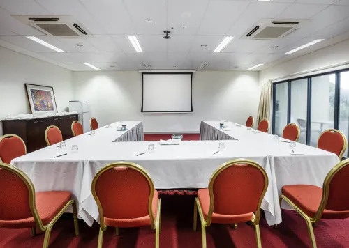 Novotel Darwin Airport Business Facilities Photos