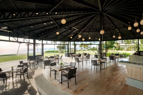 Le Meridien Khao Lak Resort & Spa Restauration Photos