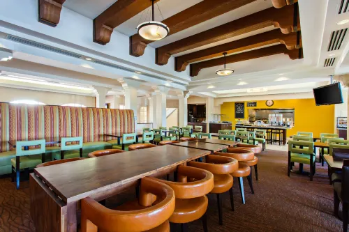 Hilton Garden Inn Valencia at Six Flags Da non perdere Photos