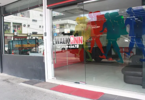 Walk Inn Photos