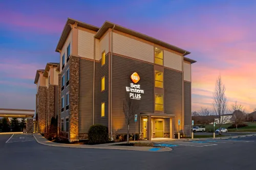 Best Western Plus University Park Inn  Suites Extérieur Photos