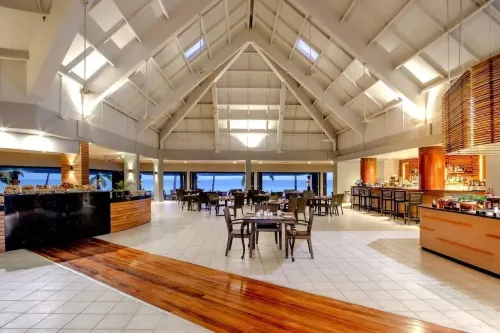 DoubleTree by Hilton Fiji - Sonaisali Island Dining Photos