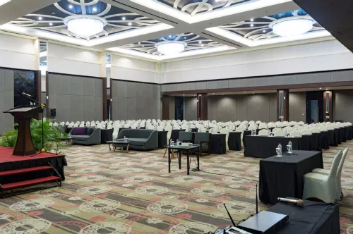 Swiss-Belhotel Jambi Espaces Affaires Photos