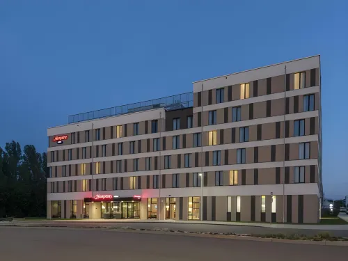 Hampton by Hilton Freiburg Huoneet Photos