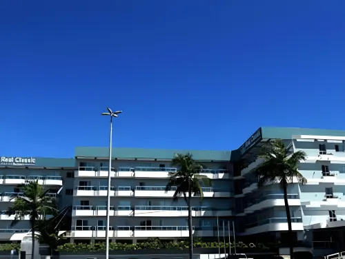 Real Classic Hotel Exterior Photos